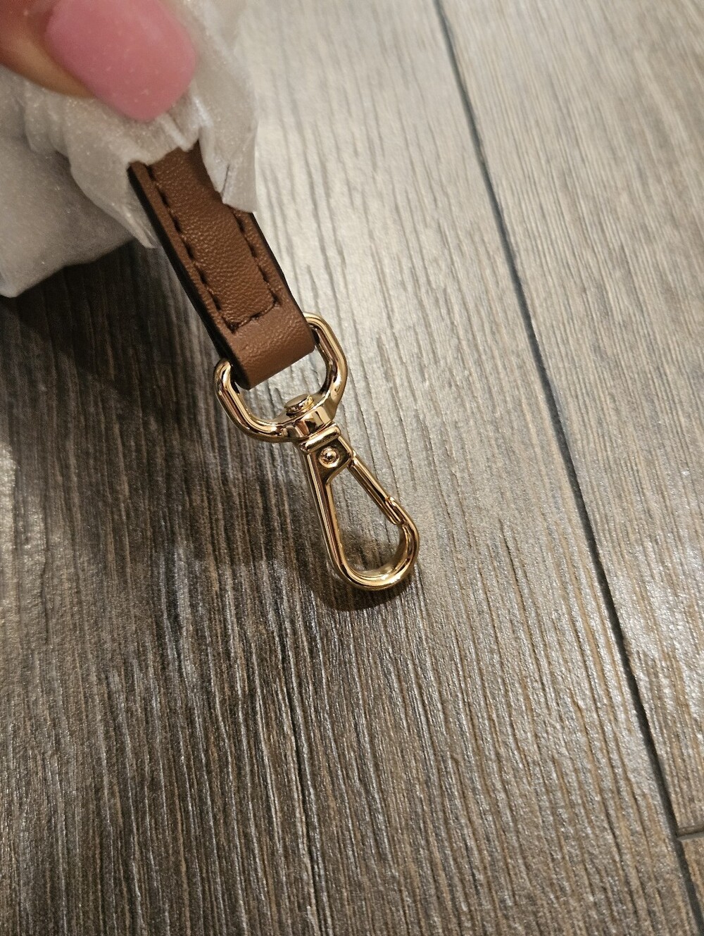 NEW Michael Kors Mercer Leather Crossbody Strap Brown Gold Wrapped - Picture 5 of 5